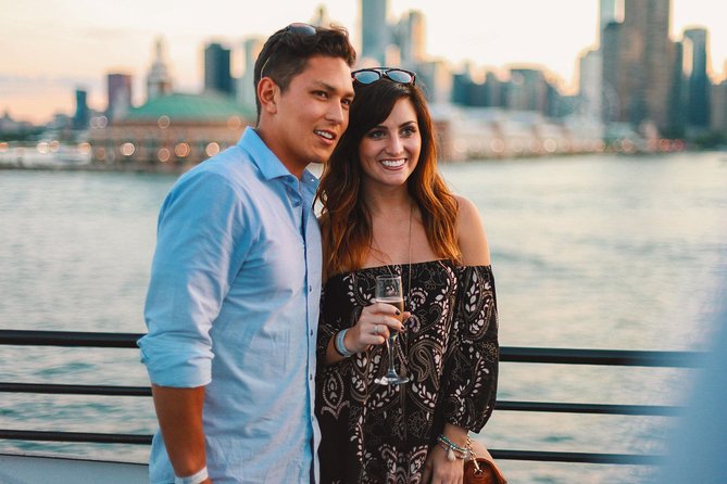 City Cruises Chicago: Signature Lunch Cruise on Lake Michigan - Entering The Boat World at Navy Pier (and finding your exact ship)