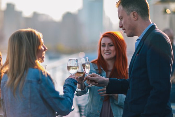 City Cruises Chicago: Signature Lunch Cruise on Lake Michigan - Price and value: is $66.97 for a Lake Michigan lunch cruise fair?