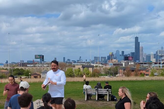 Custom Chicago Walking Tours - Custom Chicago walks that actually feel personal