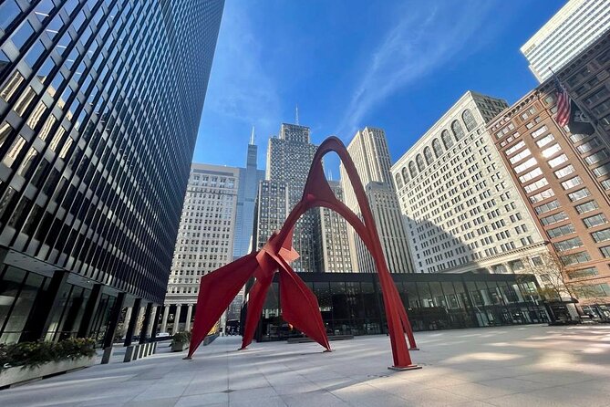 Downtown Chicago Guided Walking Tour Semi-Private 12ppl Max - Getting started on the Chicago Loop