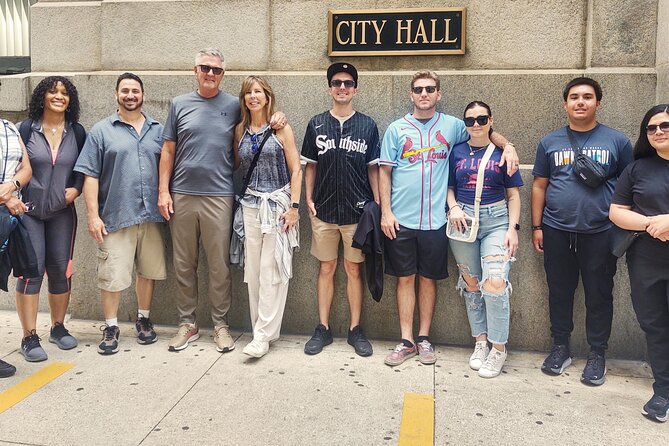 Downtown Chicago TV and Movie Sites Guided Walking Tour - Meeting point, walking pace, and ending at Union Station