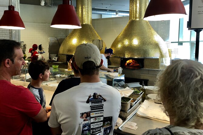 Downtown Chicago Walking Pizza Tour - The Loop stop: Chicago’s center stage and pizza lore in motion