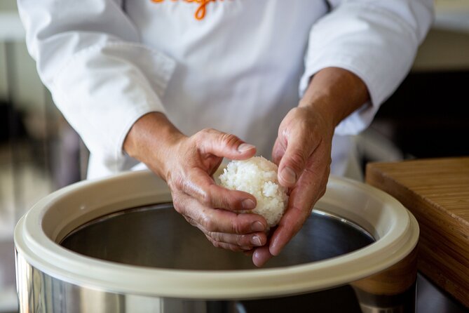 Exclusive Sushi-Making Class in Chicago (Includes 3-Course Meal) - Second Roll: Shrimp Tempura Roll With Jalapeño and Miso Aioli
