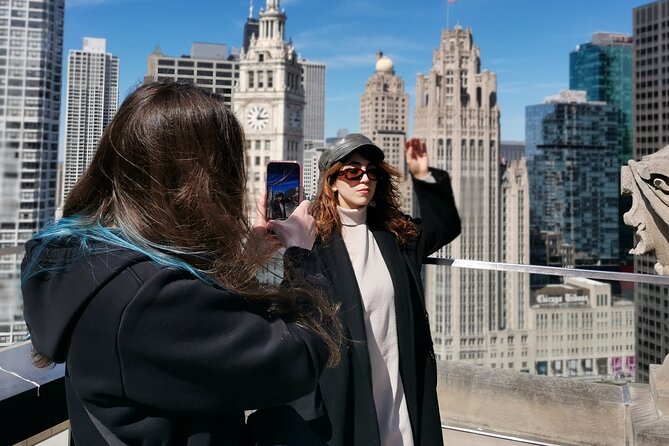 Express Chicago Photo Tour of Landmarks - Where you meet, how the flow works, and why it matters