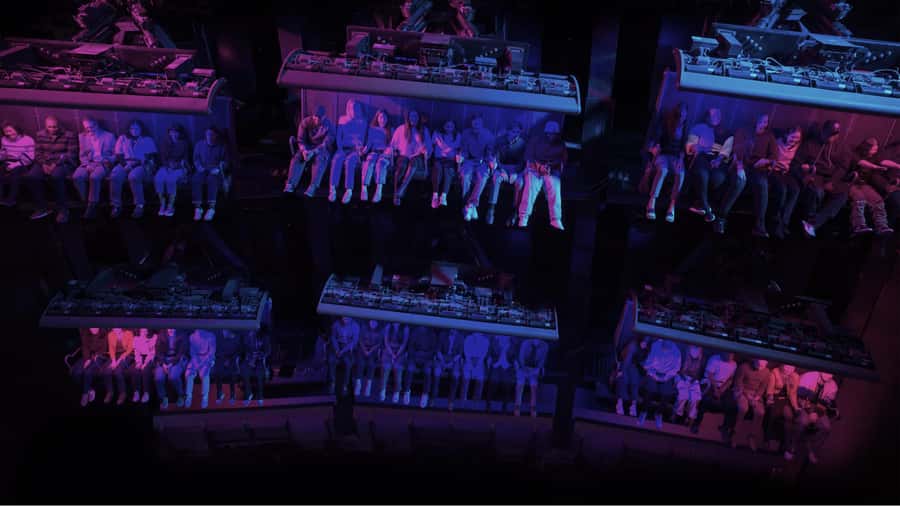 Flyover in Chicago: An Immersive Flying Theatre Experience - The motion seat and 65-foot screen, what makes it feel like flight