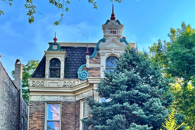 Historic Homes and Cottages of Wicker Park Walking Tour - Meeting point at 1237 N Hoyne Ave, then neighborhood time