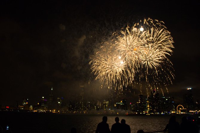 Lake Michigan Fireworks Cruise in Chicago - The Sights You Pass: Chicago River History, Wrigley Building, and Opera Views