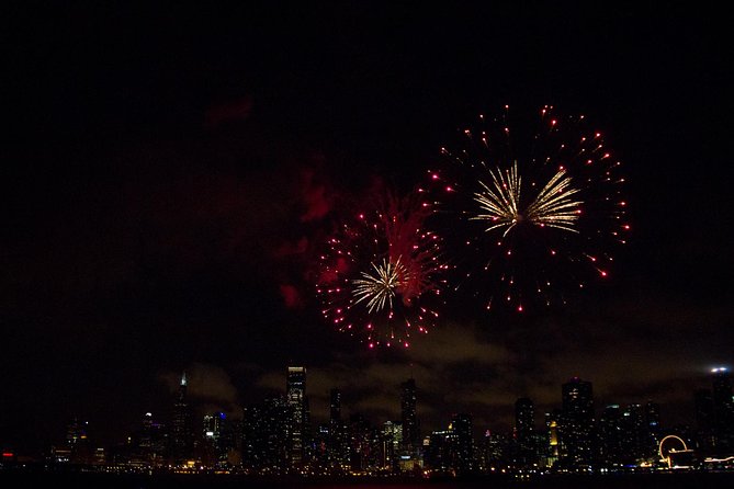 Lake Michigan Fireworks Cruise in Chicago - Price and Value: Is $50 Worth It for a 2 to 3 Hour Show?