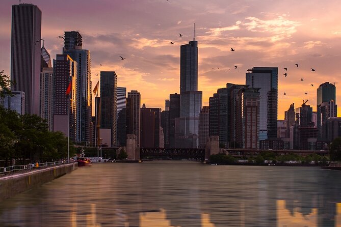 Lake Michigan Sunset Cruise in Chicago - Entering the cruise zone at 400 N Michigan Avenue