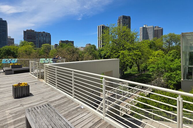 Lincoln Park Nature Museum & Zoo Private Walking Tour - Getting the most out of the 10:30 am start in Lincoln Park