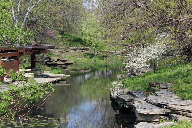 Lincoln Park Secrets: Private Enchanted Pedicab History Tour - Lincoln Park Secrets: why this route feels efficient and fun