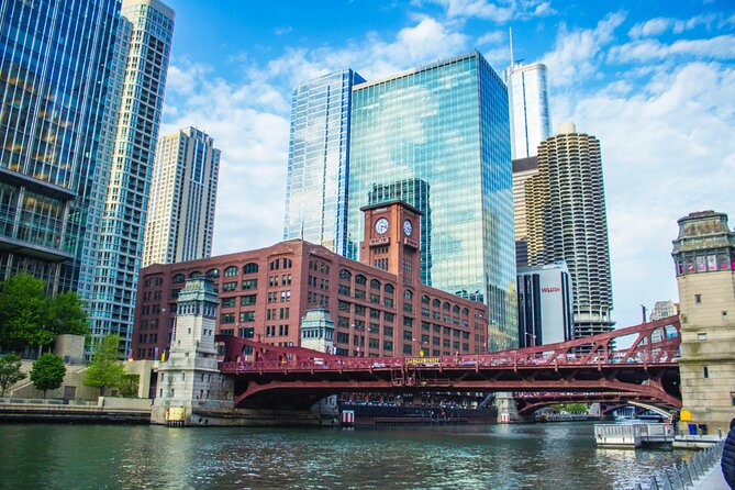 Magnificent Mile Tour With Optional 360 Chicago Upgrade - What you’ll remember (and why the stops fit together)