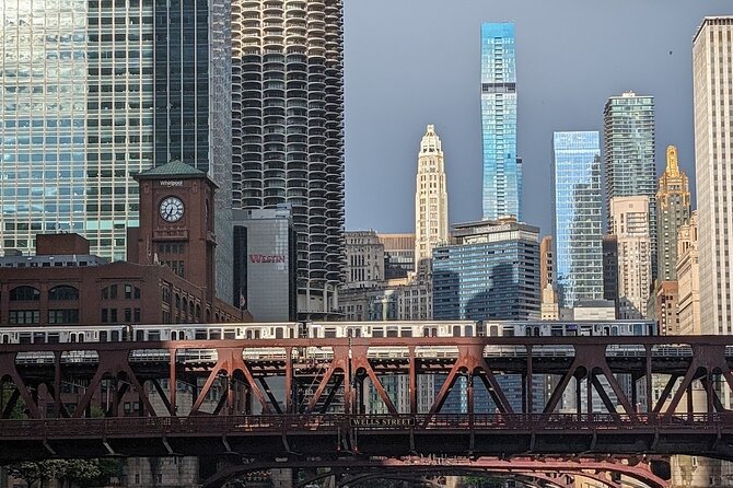 Marvels & Feats: An Engineer's Tour of Chicago Architecture - What to bring for a 2-hour engineering walk