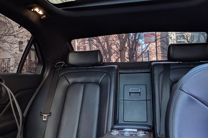 Meet and Greet Private Sedan Transfer from ORD to Downtown Chicago - Timing Rules That Actually Protect Your Plans