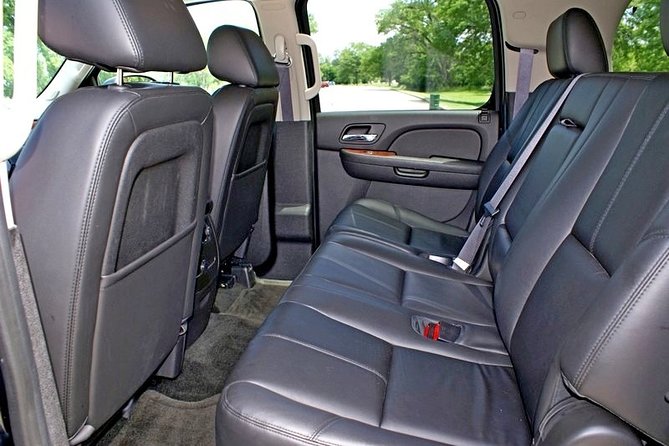 Midway Airport Transfer to Chicago by Luxury SUV - Inside Meet - Practical Tips That Make This Pickup Go Smoothly