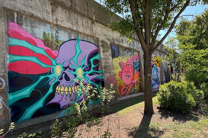 Offbeat Fulton Market Graffiti and Murals Street Art Tour - Should you book the Offbeat Fulton Market street art tour?