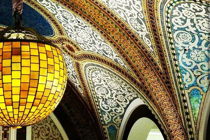 Original Chicago Architecture Interiors Tour: Dazzling Interiors - What your guide actually adds, and why the best ones feel personal