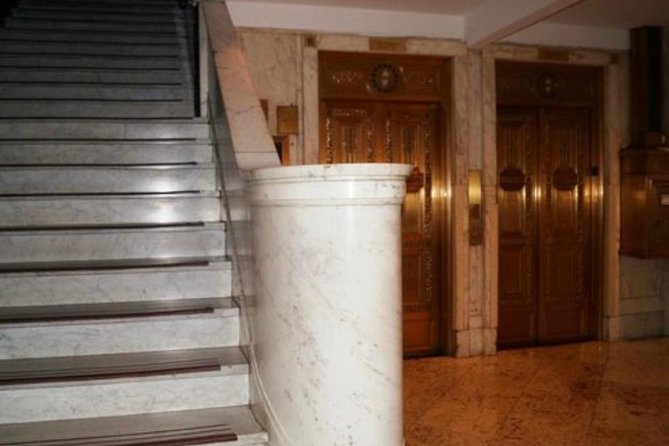 Private Al Capone Gangster Tour in Chicago - Abraham Lincoln Park: Speakeasies and Old Venues That Shape the Stories