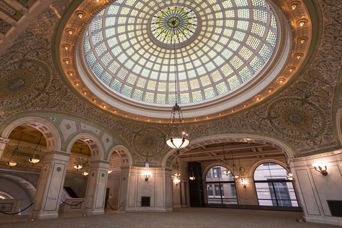 Private Chicago Architecture Tour - Riverwalk Time: Flexible Stops Along the Chicago River