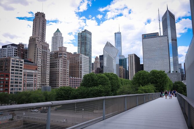 Private Chicago Food Tour with Deep Dish and Beef Sandwich - Willis Tower: Chicago’s signature skyline, plus the story behind the name