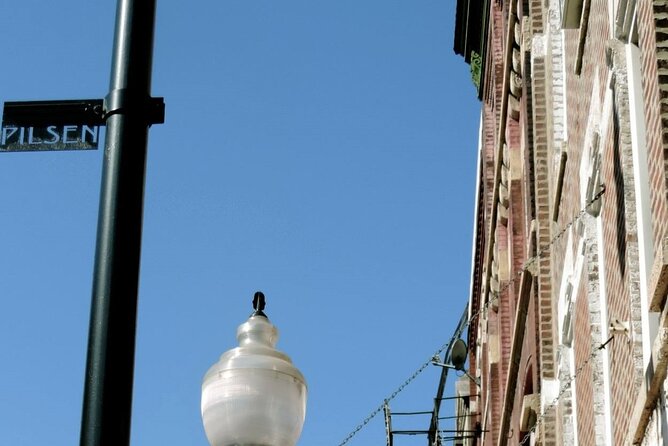Private Frida and Friends Tour in Pilsen - Inside the 10:00 AM Walk Through Pilsen
