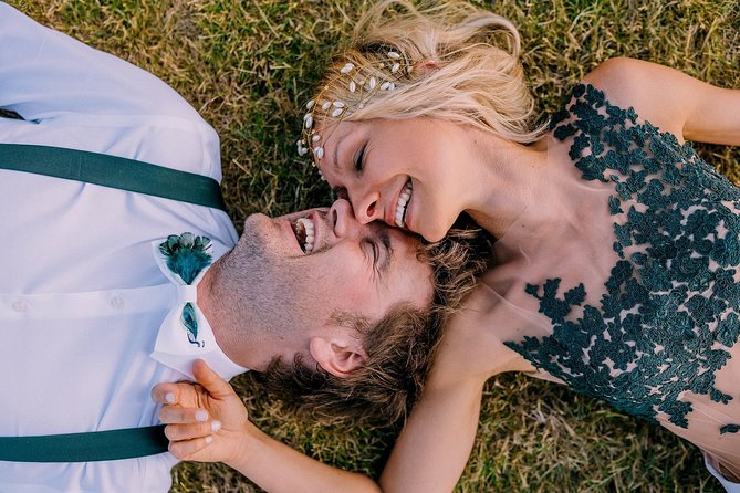 Private Photo Session with a Local Photographer in Chicago - Who this photo session is best for, and who should skip it