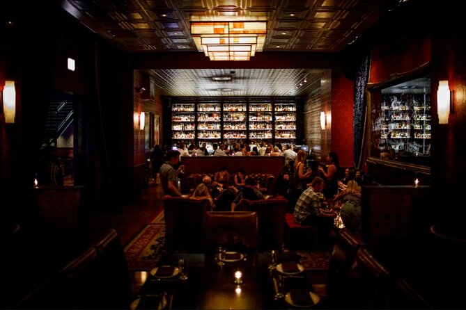 Private Speakeasy Pub Crawl in Chicago with Local Historian - Dress Code and the Best Way to Fit the Theme