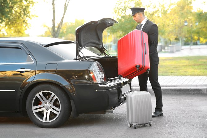 Private Transfer from Chicago Airport (ORD) - Price and value: why $76.22 can make sense for a private transfer