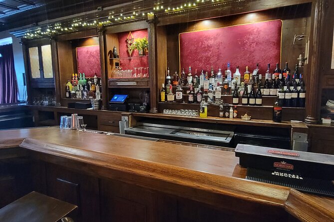 Vito's Vault Chicago finest dinner theatre speakeasy - Food on the menu: steak, salmon, chicken, and rigatoni