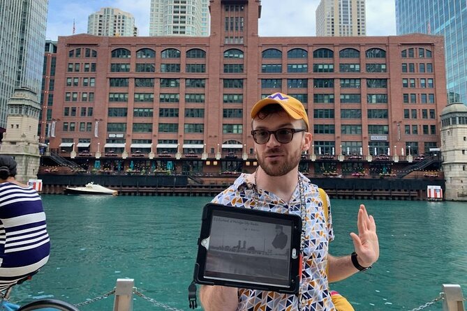 Walkin' with Colin: Chicago History-Mystery-Comedy-Tragedy Tour - Chicago Theatre: why it matters for entertainers, not just for the facade