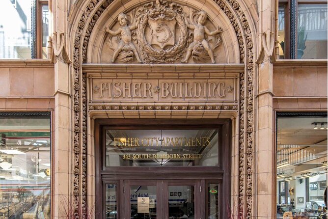Walking Tour: Chicago's Loop - Home of the Modern Skyscraper - Stop 5: Revival Food Hall snack break, practical energy for more looking