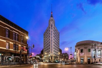 Wicker Park Walking Tour History Trivia and Local Flavors